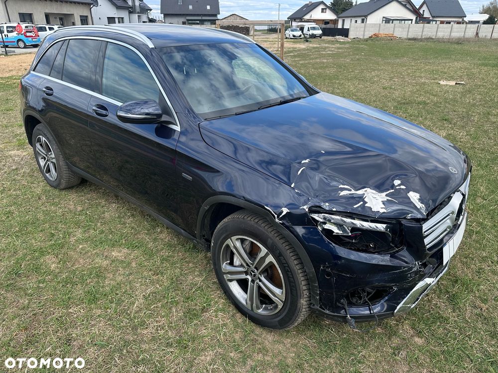 Mercedes-Benz GLC 350 e 4Matic 7G-TRONIC Edition 1 - 36