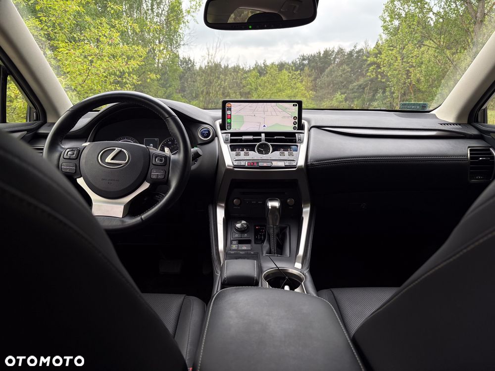 Lexus NX 300h Prestige AWD - 13