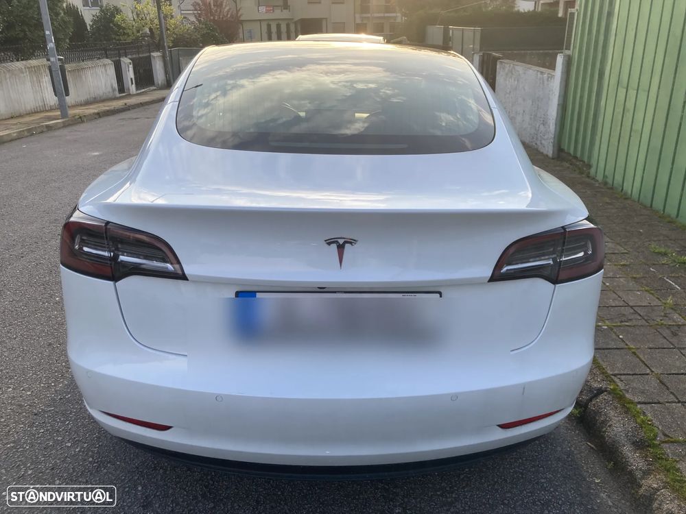 Tesla Model 3 Standard Range Plus RWD - 5