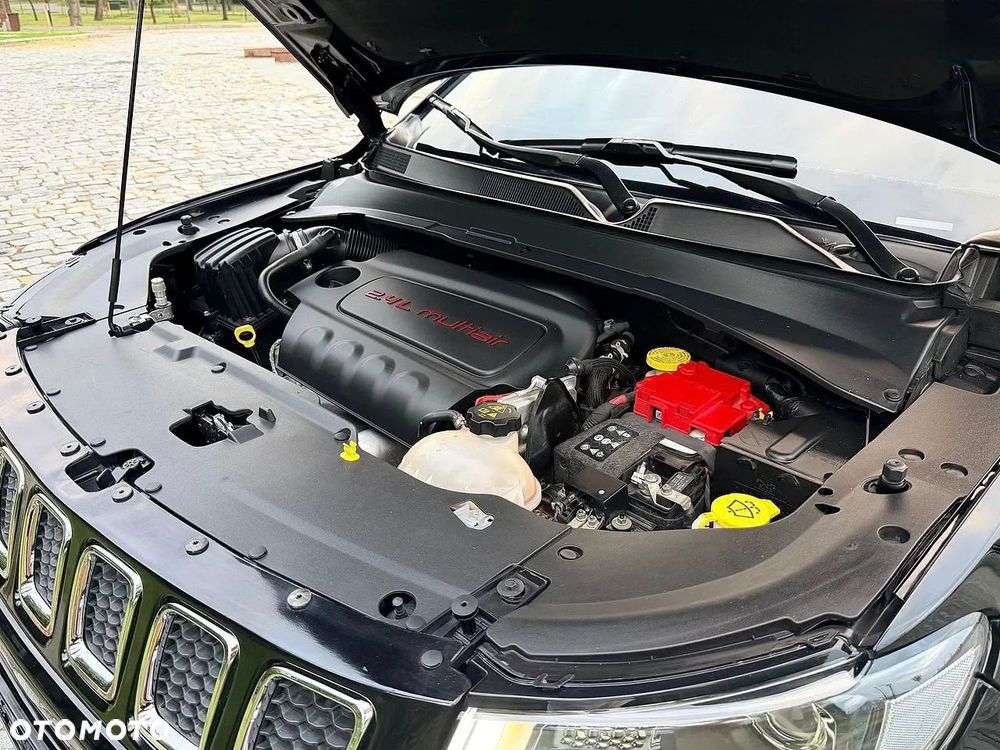 Jeep Compass 2.4I 4x4 CVT Limited - 36