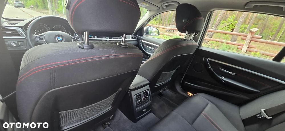 BMW Seria 3 318d Sport Line - 14