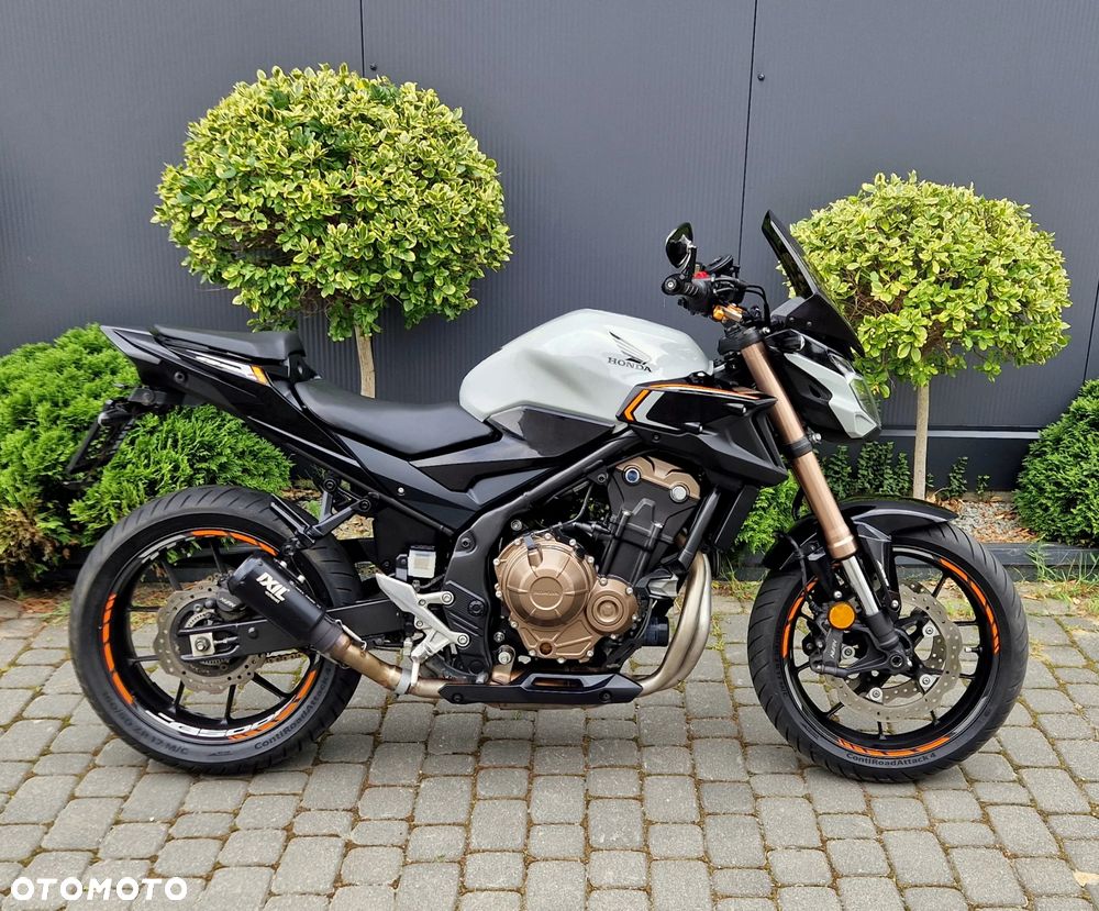 Honda CB - 2