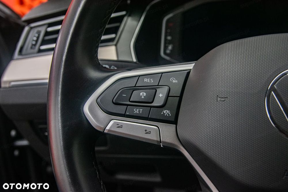 Volkswagen Passat 2022