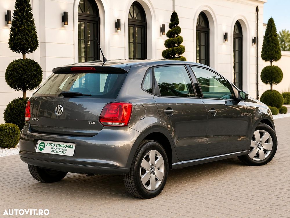 Volkswagen Polo - 4