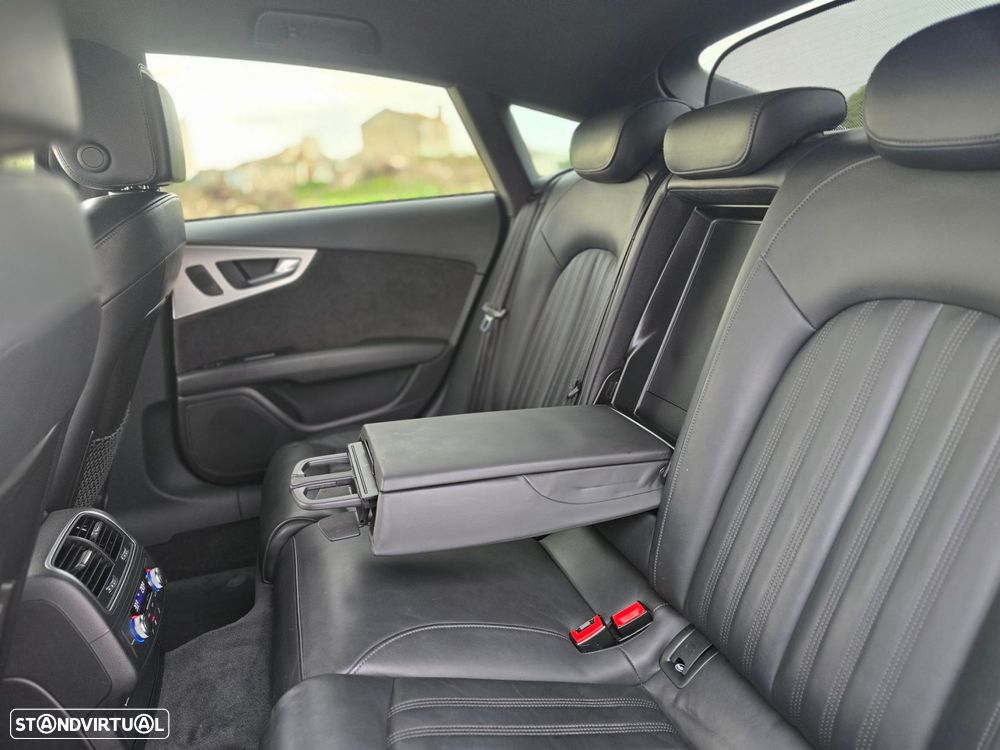 Audi A7 Sportback 3.0 TDI V6 quattro Sport S tronic - 14