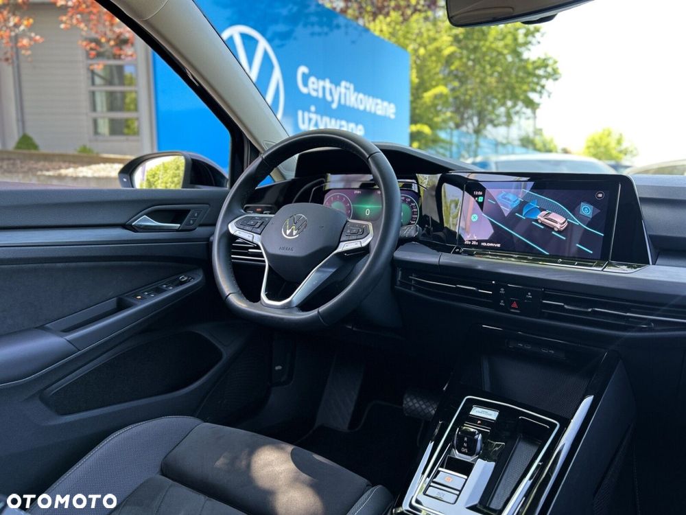 Volkswagen Golf 1.5 eTSI EVO Style DSG - 17