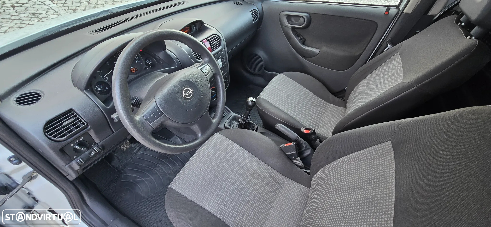 Opel Combo - 22