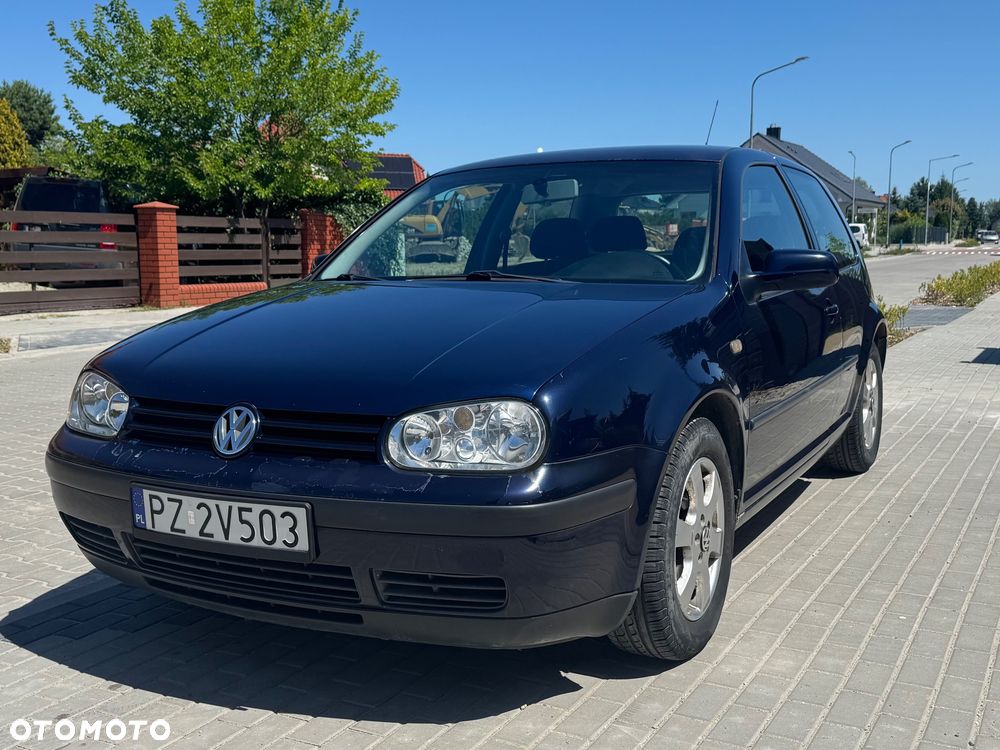 Volkswagen Golf 1.6 - 1