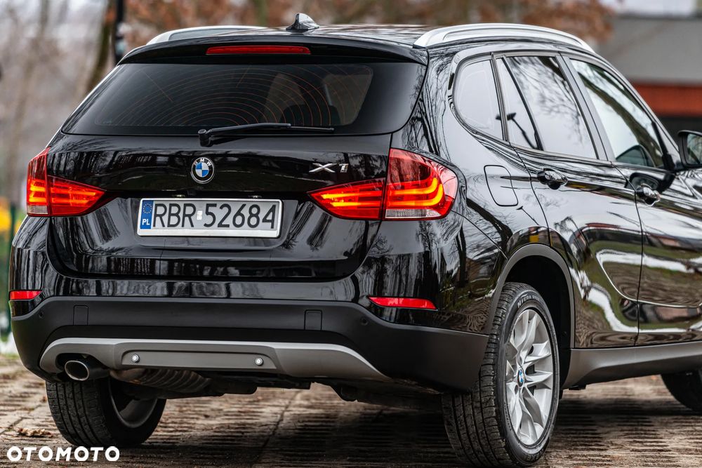 BMW X1 xDrive18d Sport Line - 10