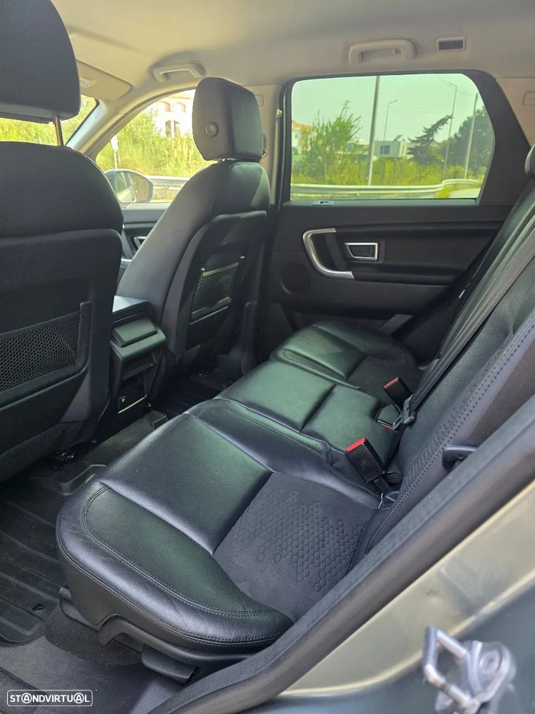 Land Rover Discovery Sport TD4 Aut. SE - 6