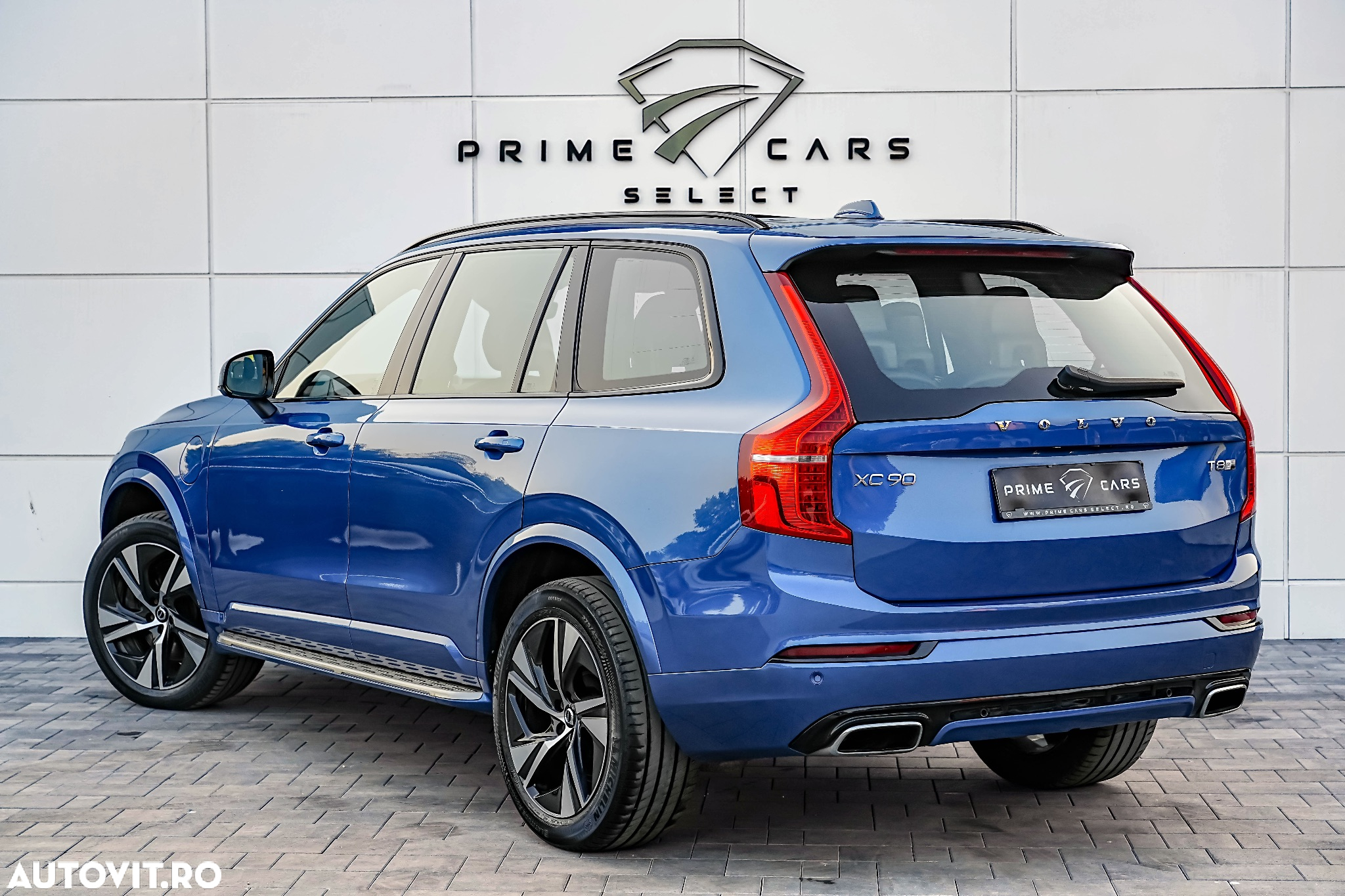Volvo XC 90 Recharge T8 eAWD R-Design - 3