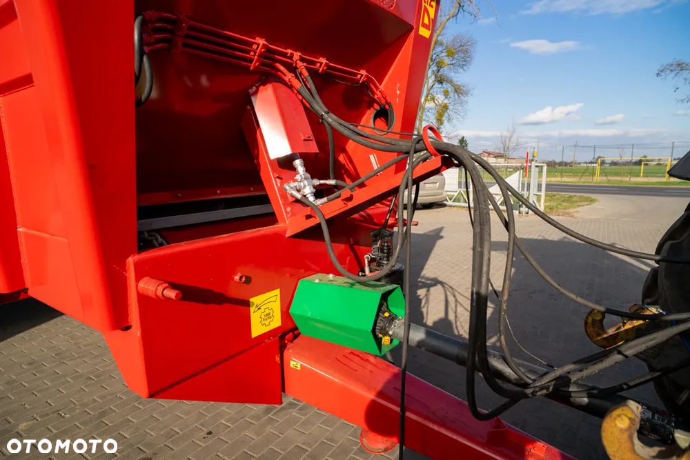 Inny ROZRZUTNIK OBORNIKA DEGUILLAUME HVD12/10 12T KLAPA HYDARULICZNA  Posiadam wiele maszyn Prasa Ciągnik Kosiarka - 32