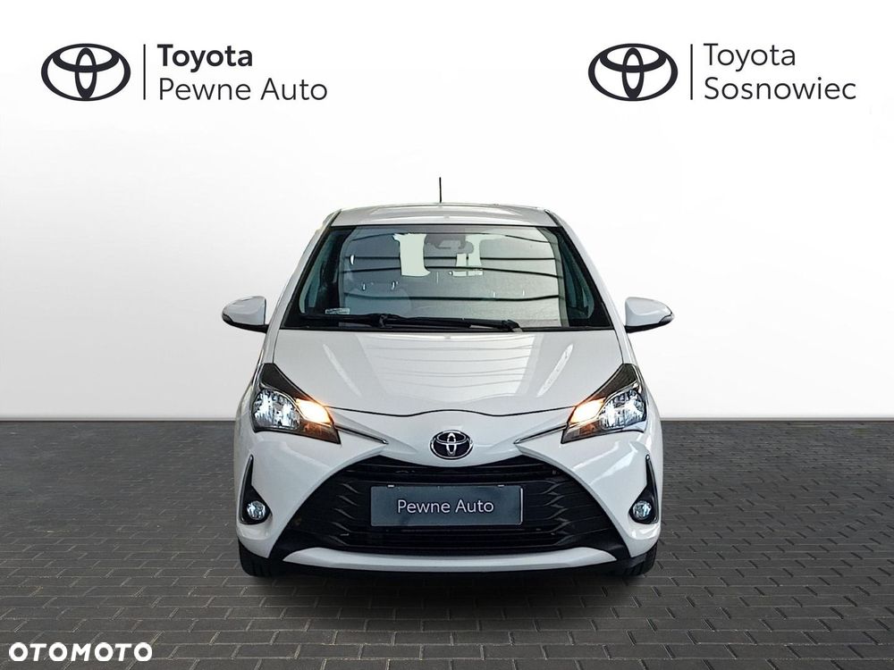 Toyota Yaris - 10
