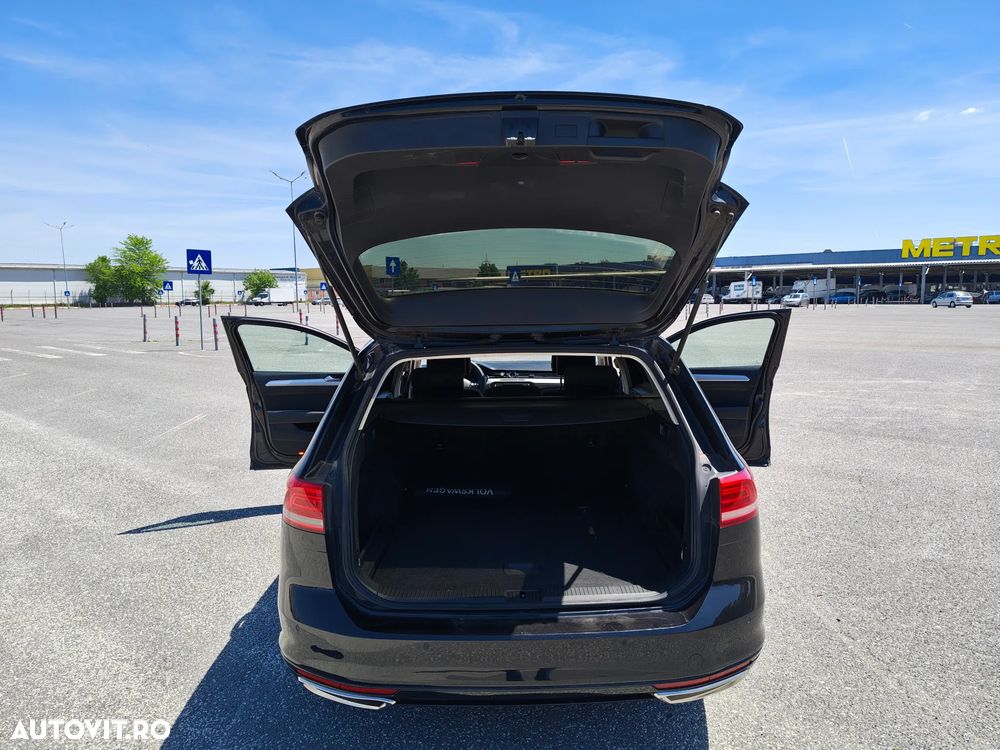 Volkswagen Passat 2.0 TDI Comfortline - 11