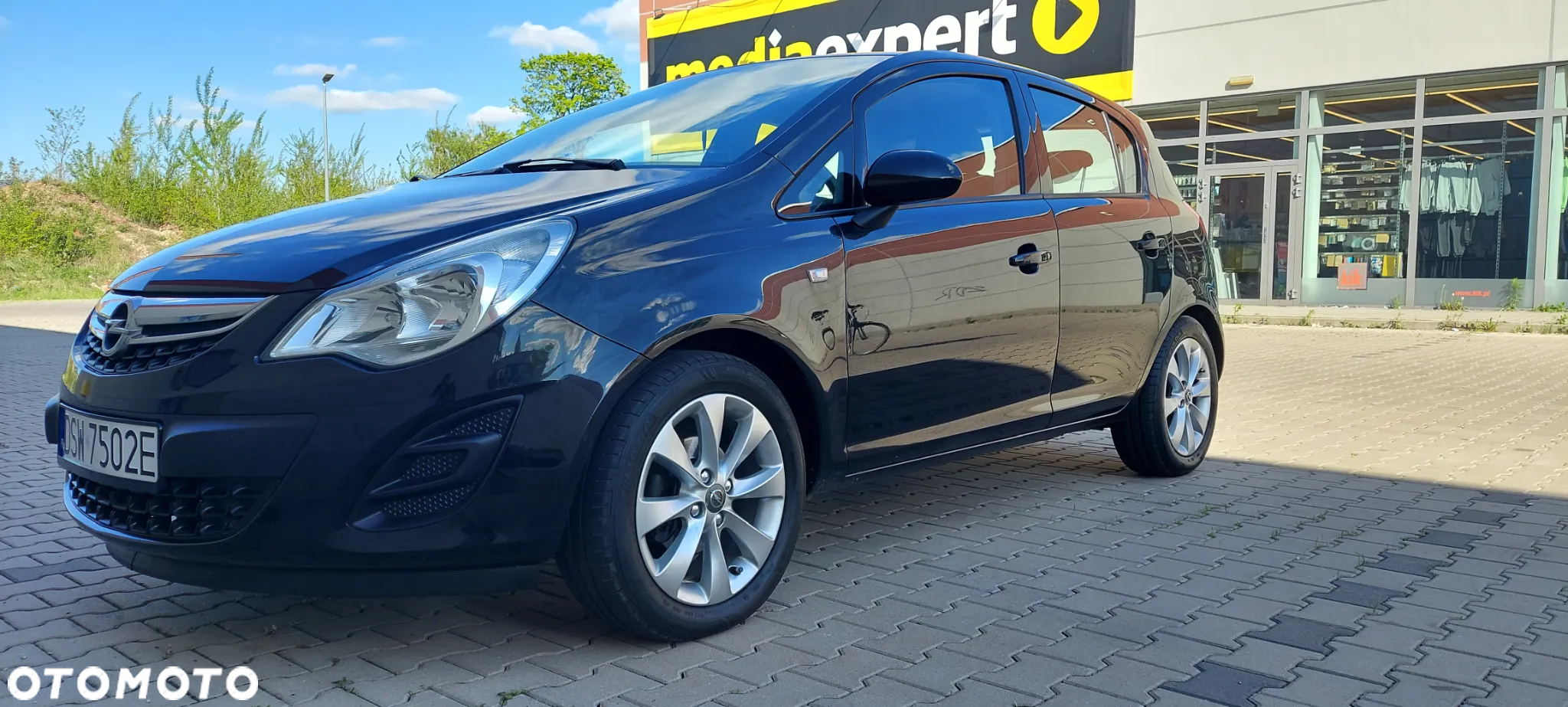 Opel Corsa 1.4 16V Cosmo - 17