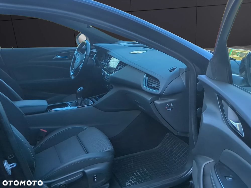 Opel Insignia 1.5 T Innovation S&S - 14