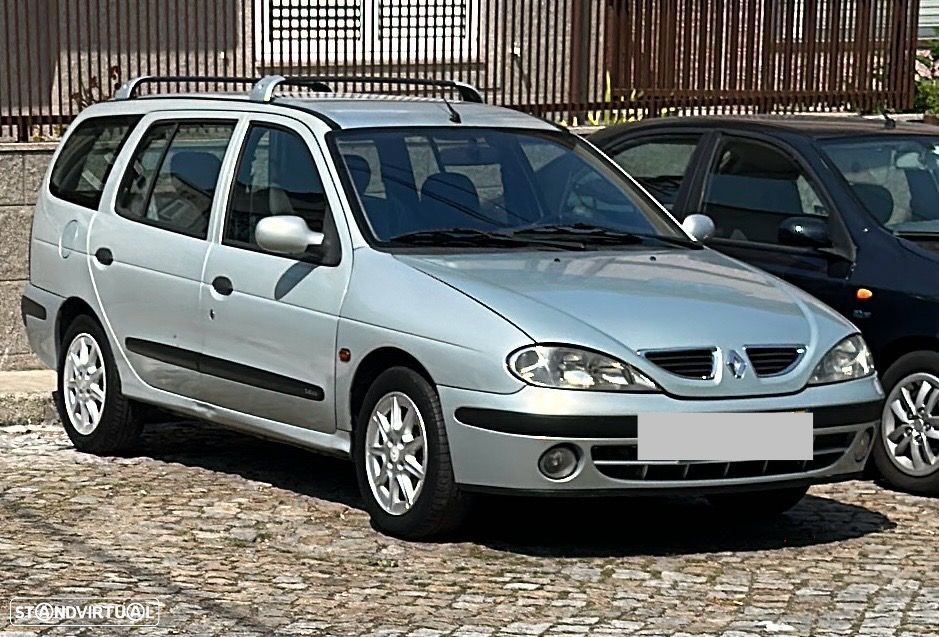 Renault Mégane Break 1.4 16V RXE - 2