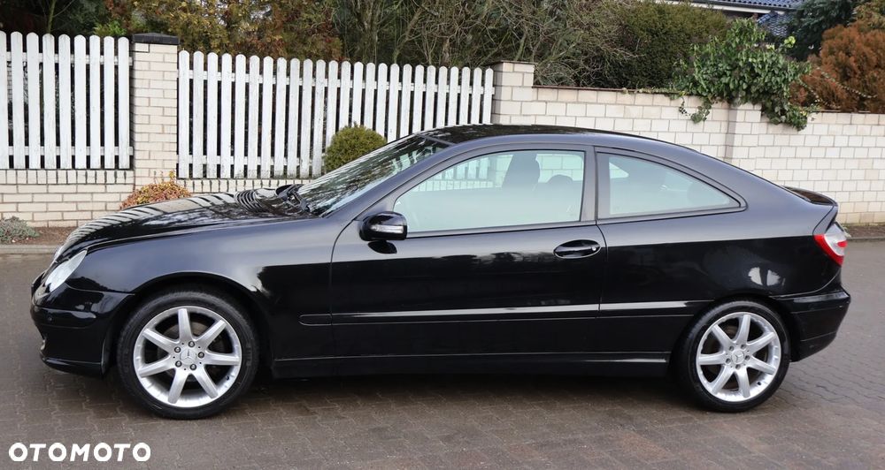 Mercedes-Benz Klasa C 180 Kompressor Automatik - 7