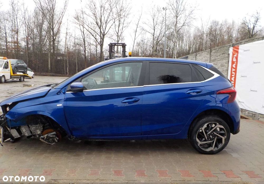 Hyundai i20 - 17