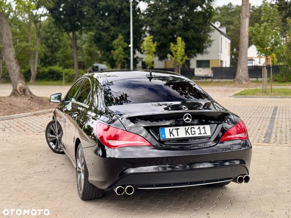 Mercedes-Benz CLA 200 AMG Line - 27