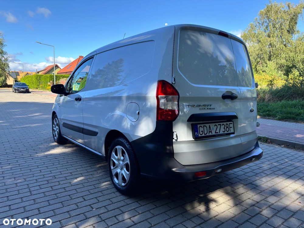 Ford Courier L1 - 17