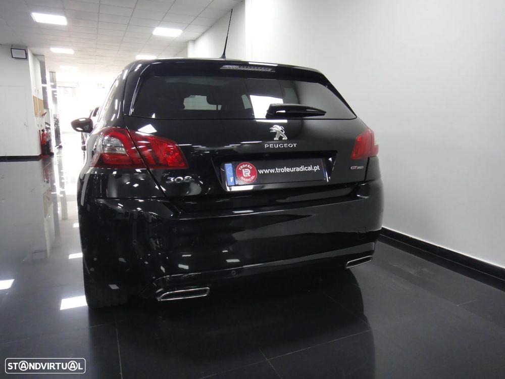 Peugeot 308 1.2 PureTech GT Line EAT8 - 6