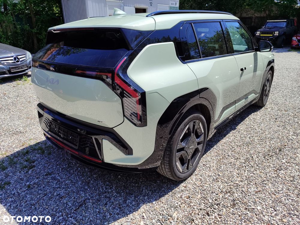 Kia EV3 81,4-kWh FWD GT-Line - 6
