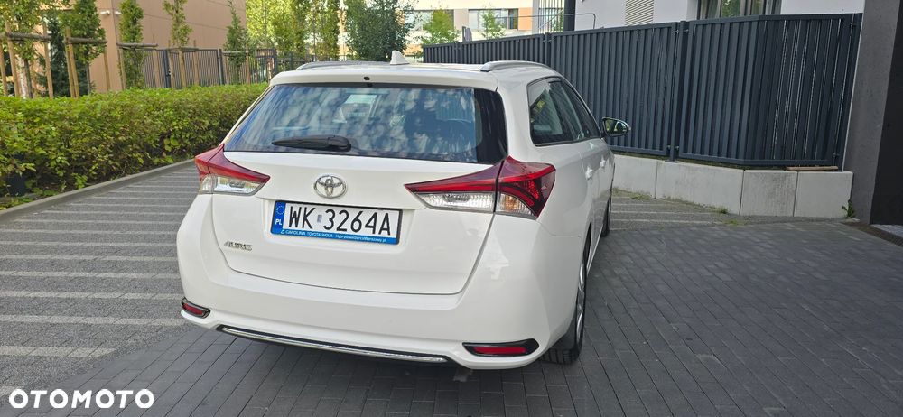 Toyota Auris 1.4 D-4D Life - 2