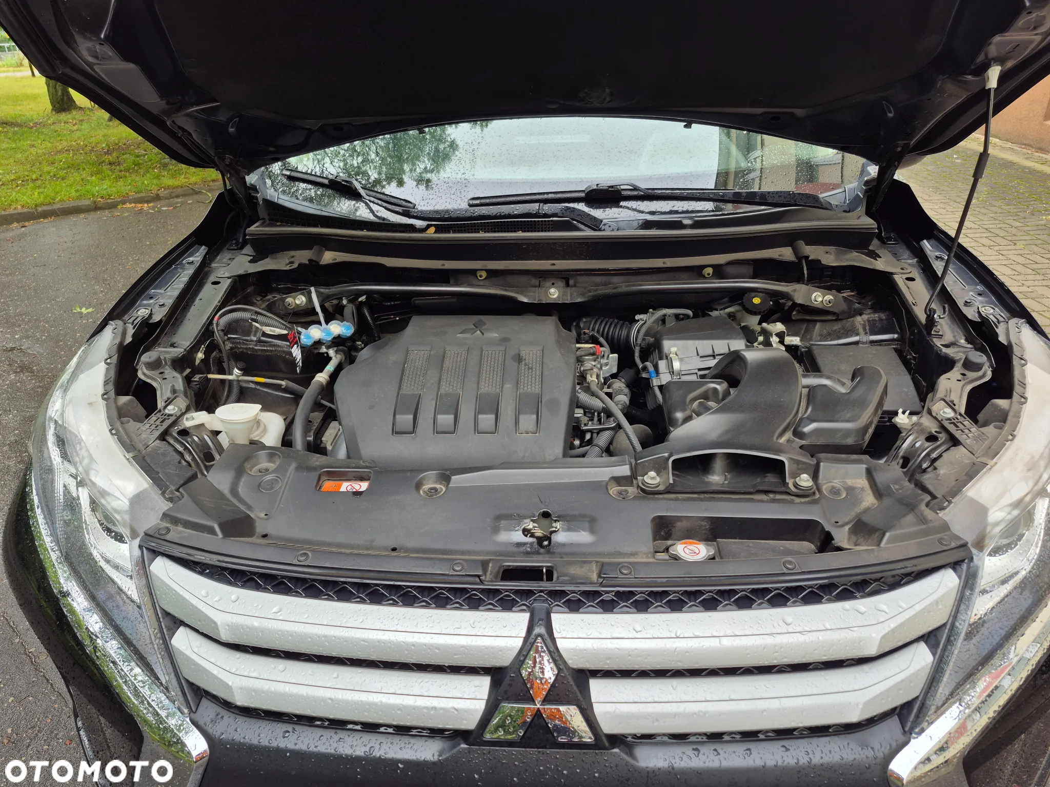 Mitsubishi Eclipse Cross 1.5 T Intense - 10
