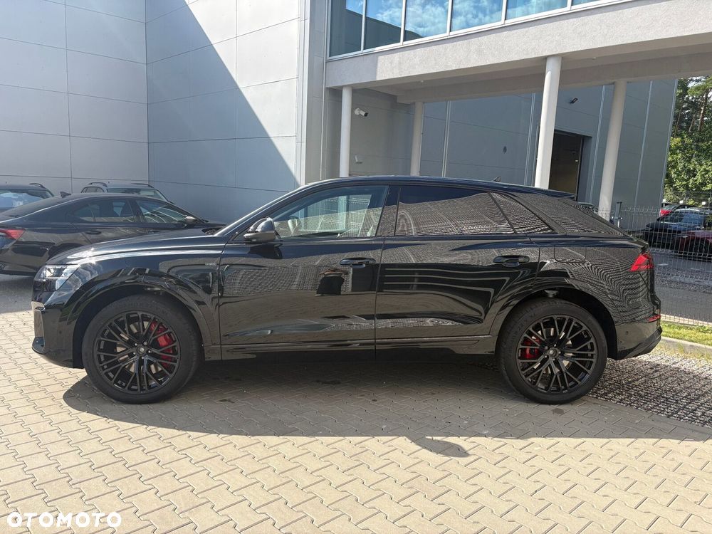 Audi Q8 - 4
