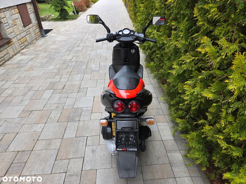 Aprilia SR - 10