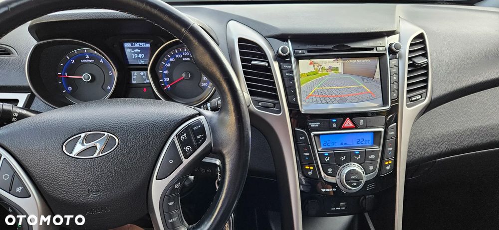 Hyundai i30 1.6 CRDi Premium - 21