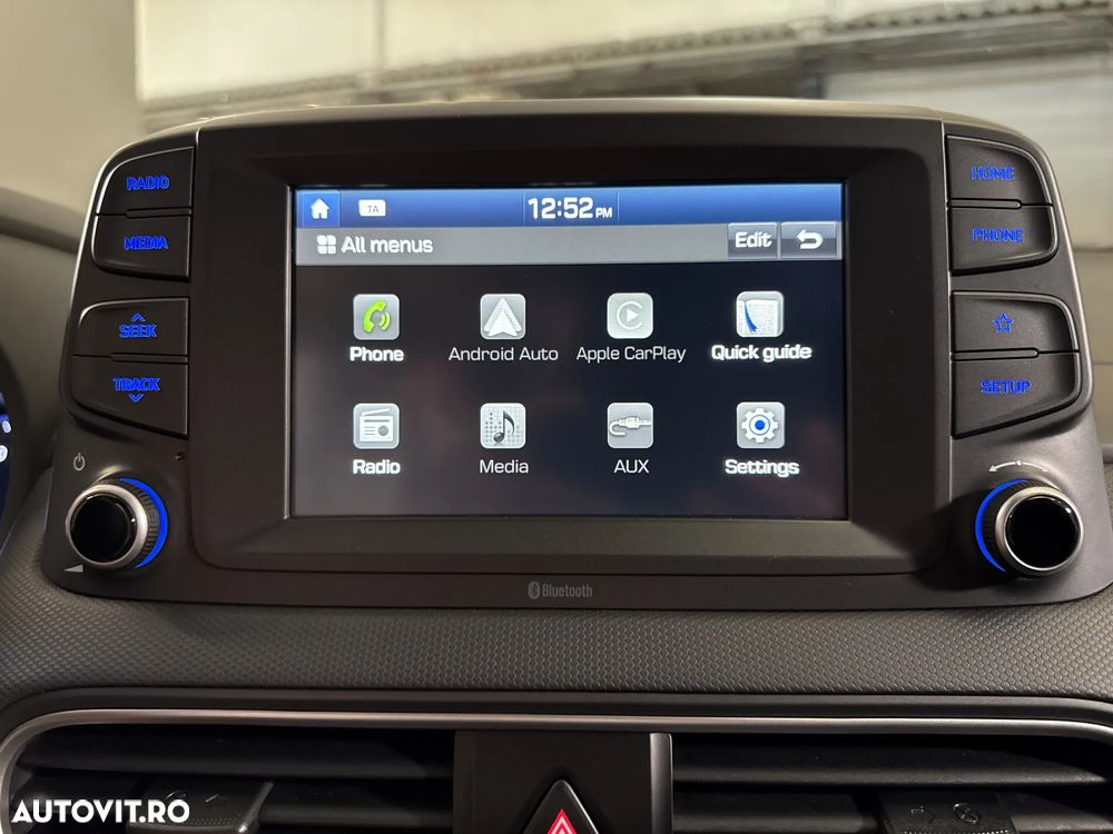 Hyundai KONA - 21