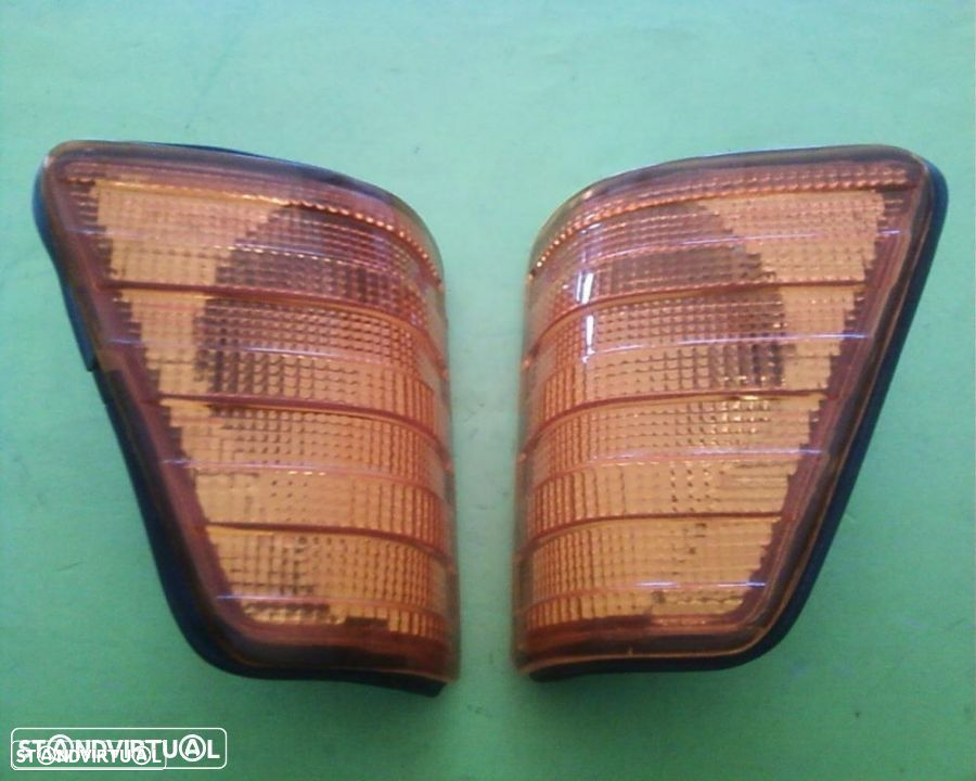 farolins de pisca mercedes 207 307 e 310 (novos) - 2