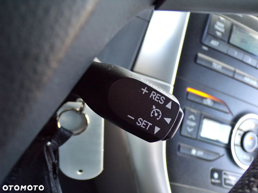 Toyota Auris 1.6 Life+ - 19