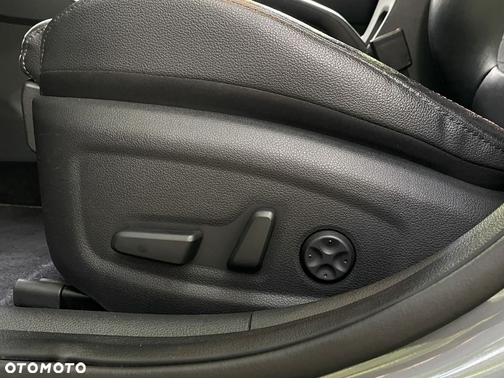 Hyundai i30 N 2.0 T-GDI Performance - 33
