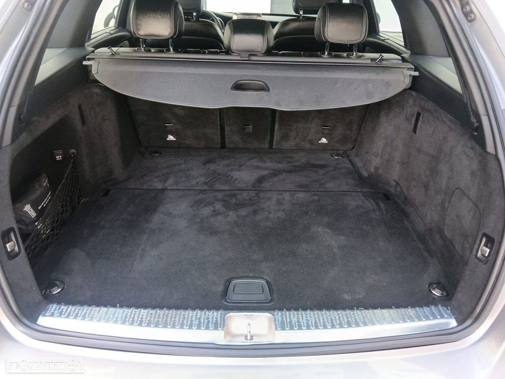 Mercedes-Benz C 300 BlueTEC Hybrid AMG Line - 28