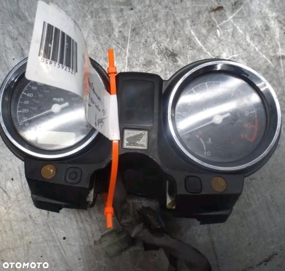 HONDA CB900 CB900F HORNET - 1