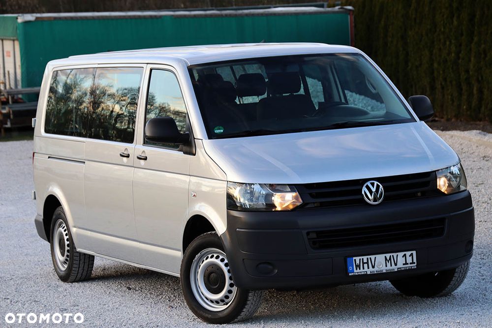 Volkswagen Transporter - 1