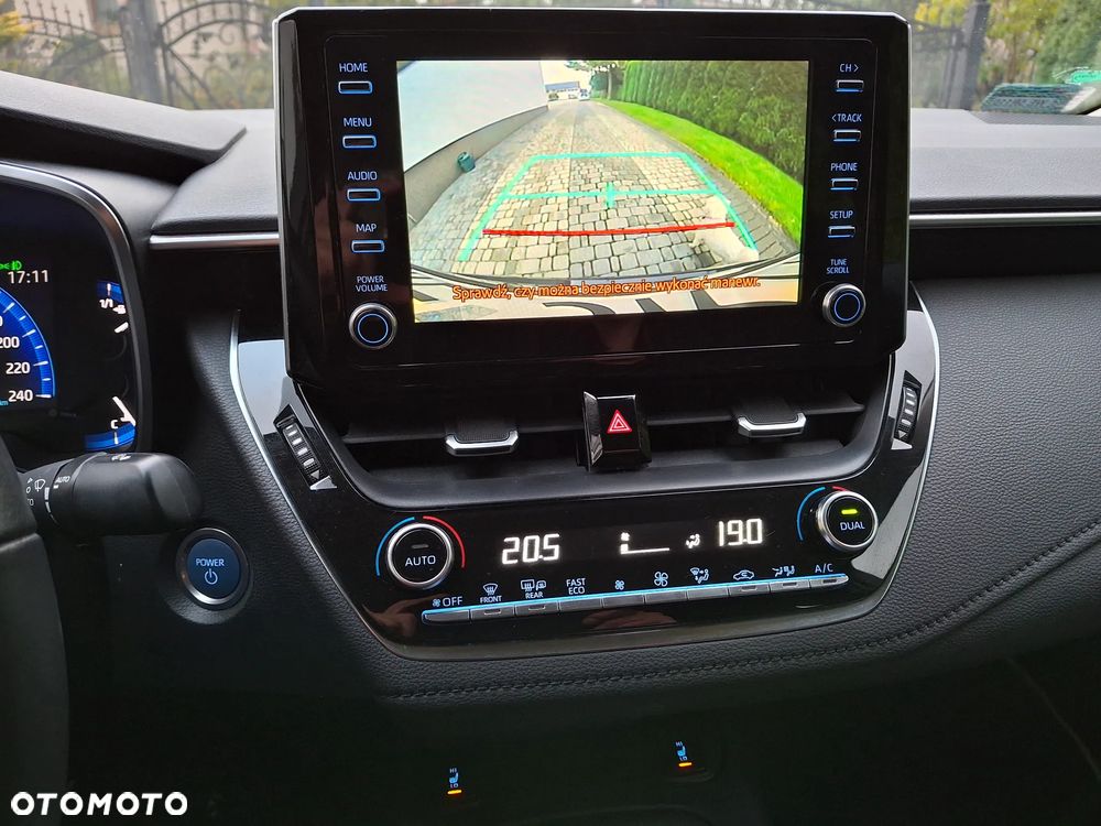 Toyota Corolla 1.8 Hybrid Comfort - 25