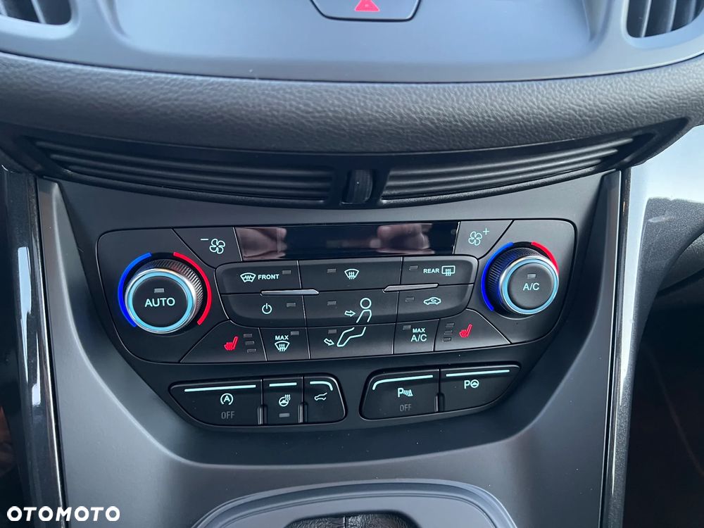 Ford Kuga 1.5 EcoBoost 4x4 ST-Line - 15