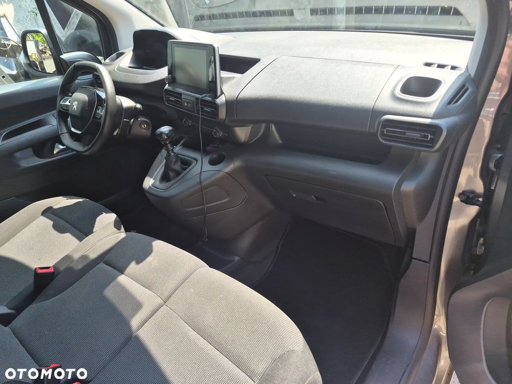 Peugeot Partner - 12