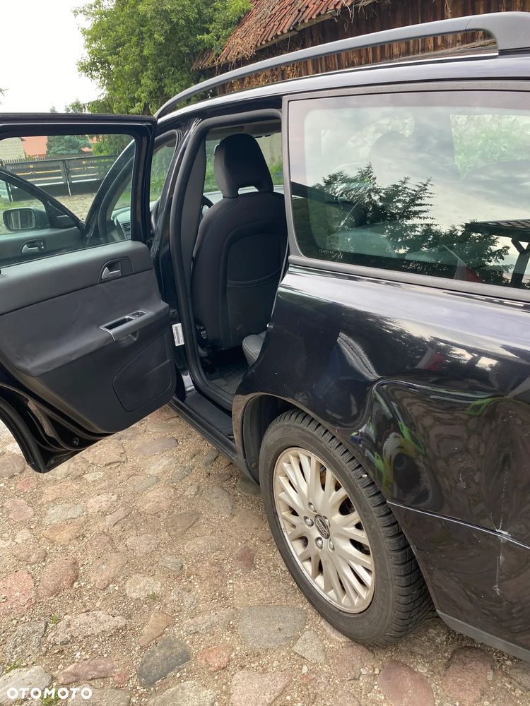 Volvo V50 - 8