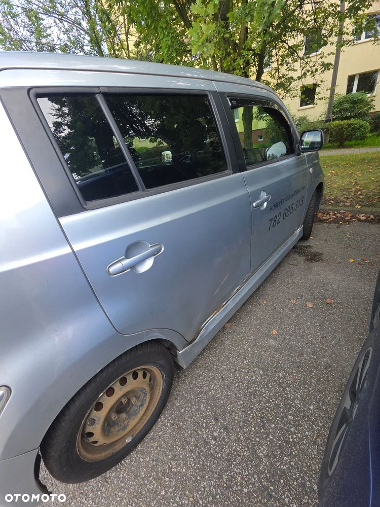 Daihatsu Materia 1.5 - 6