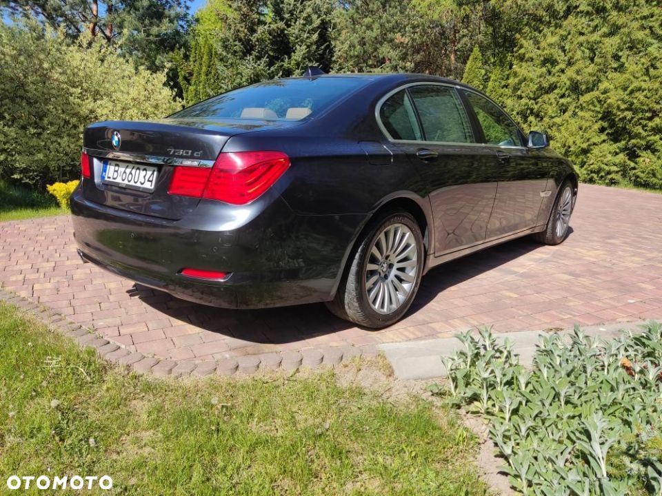 BMW Seria 7 730d - 34
