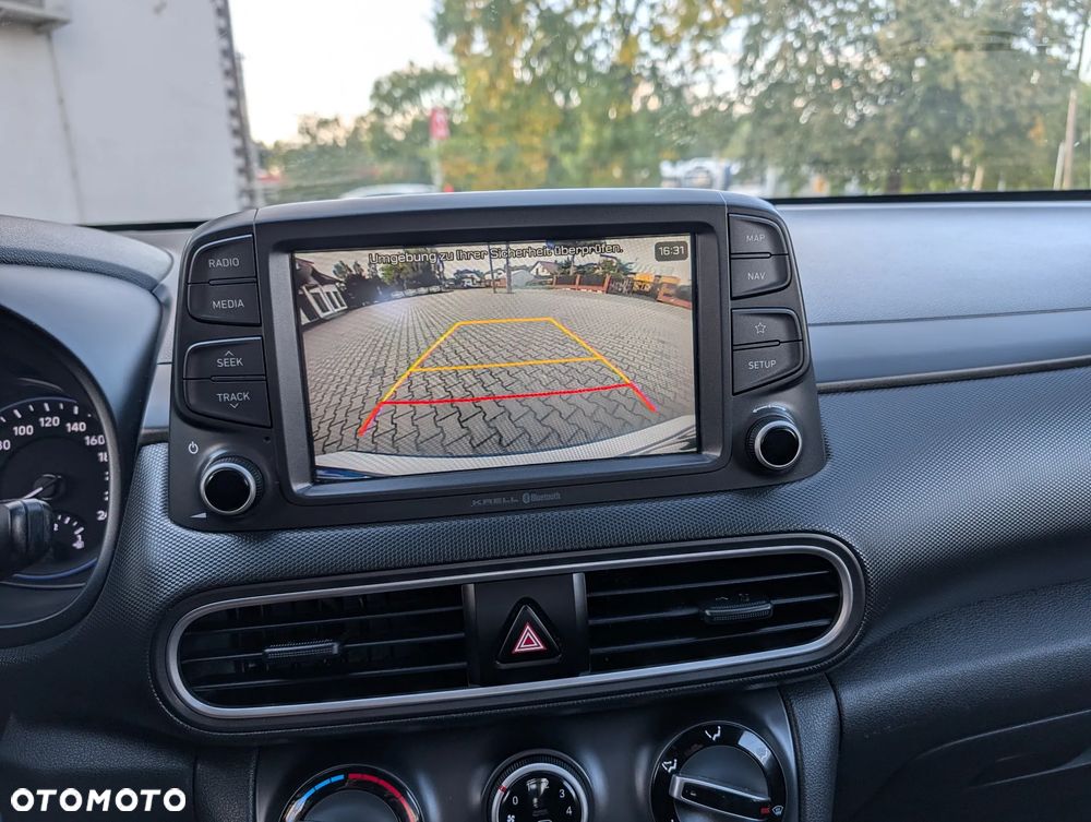 Hyundai Kona - 22