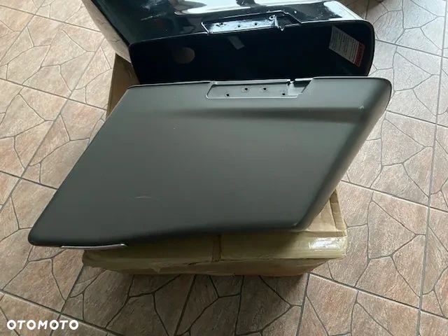 Kufry Kufer Boczny Długi 4.5 Prawy Lewy HARLEY Touring 14-23 - 1