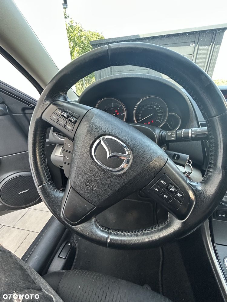 Mazda 6 - 8