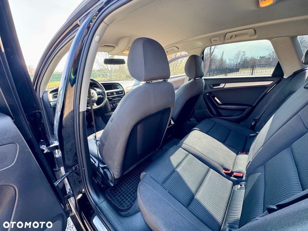 Audi A4 Avant 2.0 TDI DPF multitronic Attraction - 6