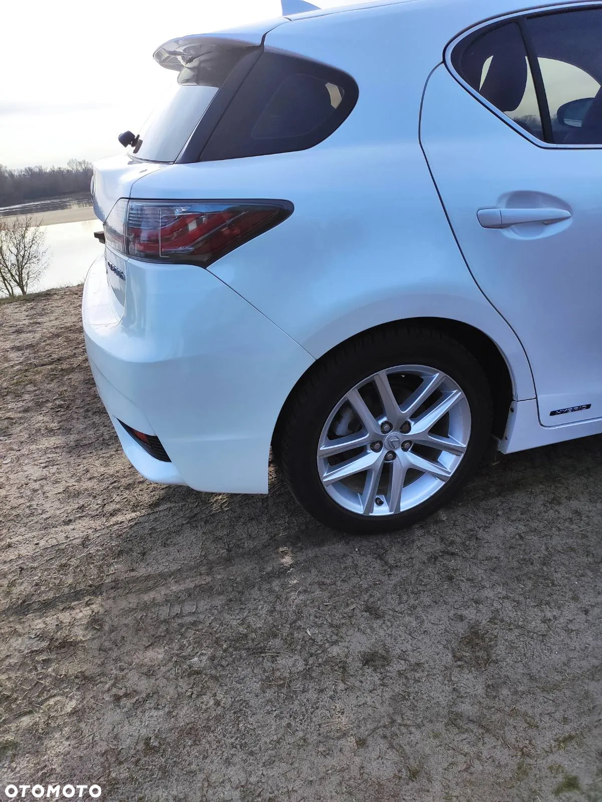 Lexus CT 200h Dynamic Line - 10